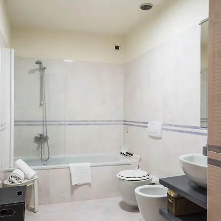 Piazza Paradiso Siena