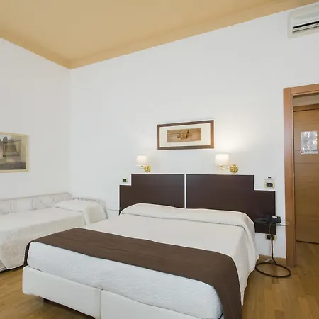 Pensionat Piazza Paradiso Siena