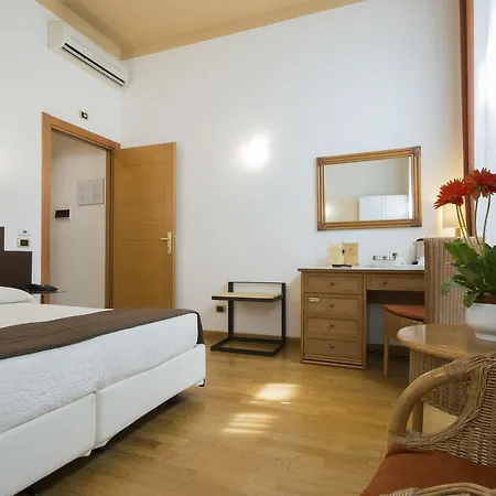 Pensionat Piazza Paradiso Siena