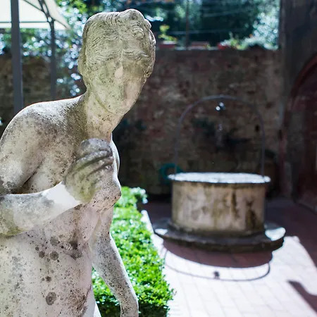 Piazza Paradiso Siena