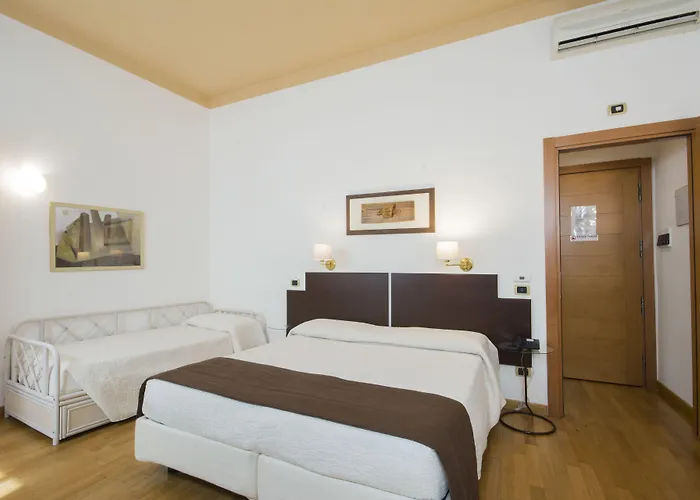 Πανσιόν Piazza Paradiso