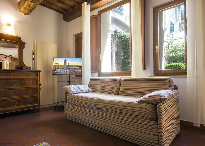 Piazza Paradiso Гостевой дом