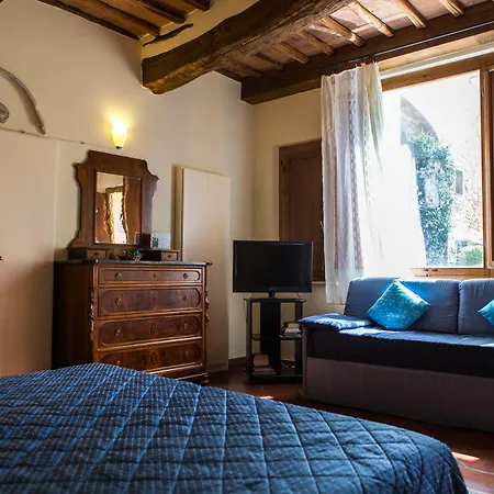 Penzion Piazza Paradiso Siena