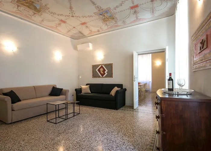 Pensión Piazza Paradiso Siena